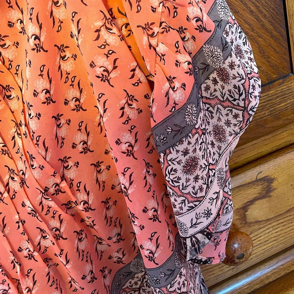 Flowy Top - Picture 6 of 7